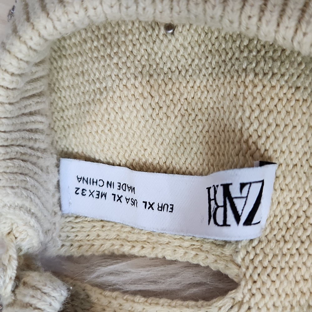 Zara Jewel & Pearl Sleevless Sweater Tank - Picture 2 of 4